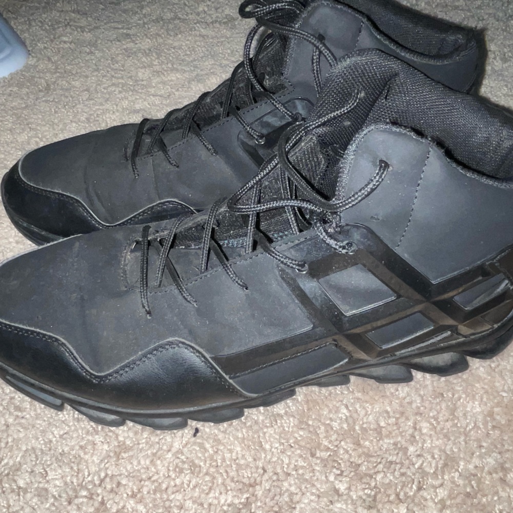 Joomra sneakers